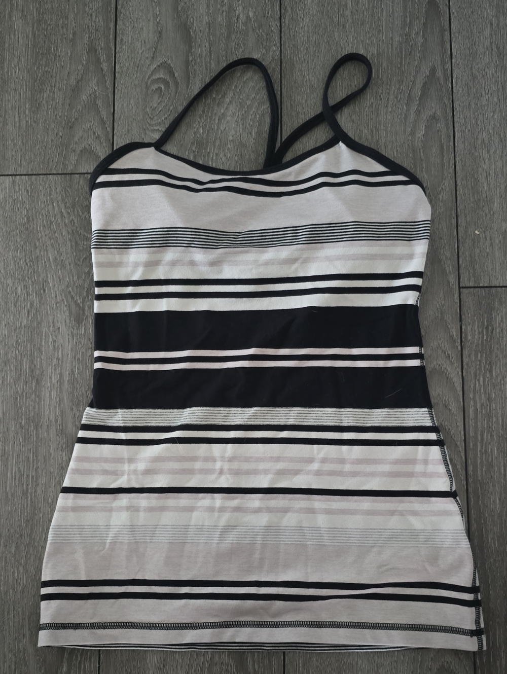LULULEMON Power Y Racerback Tank Top Shirt Shelf Bra Groovy Stripe - Size 4
